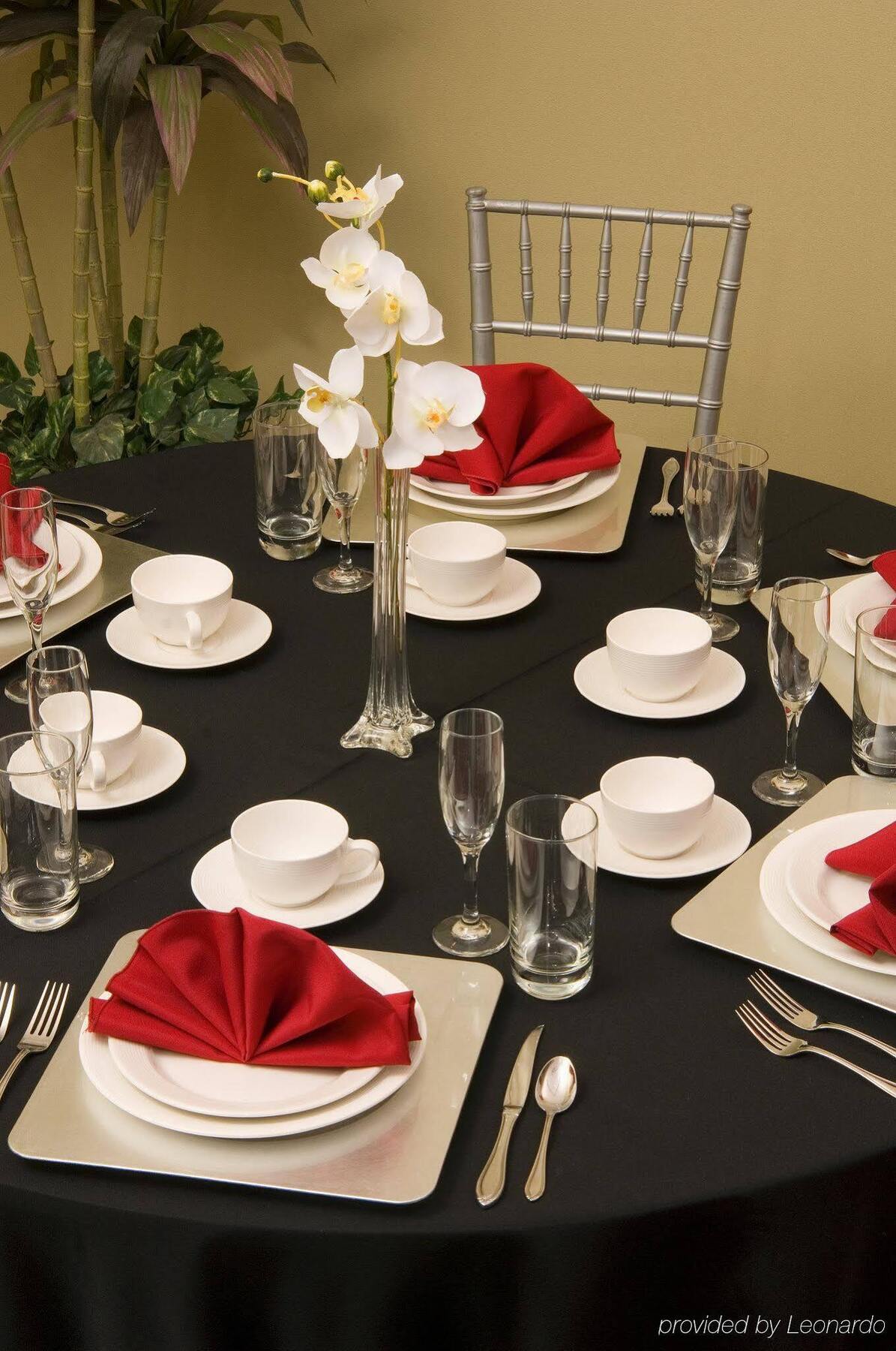 Holiday Inn Express Hotel & Suites Greenville-I-85 & Woodruff Road By Ihg Екстер'єр фото