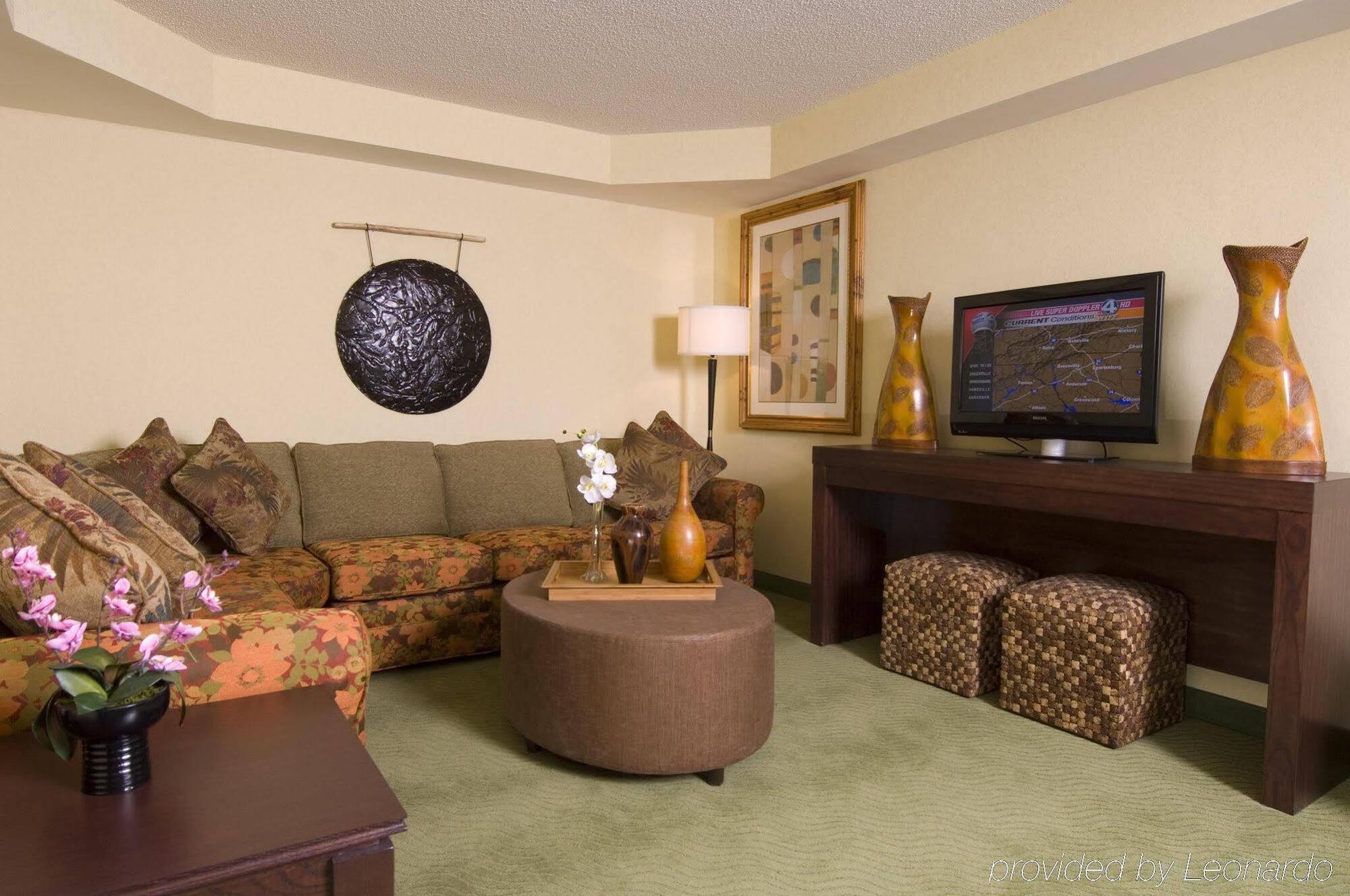 Holiday Inn Express Hotel & Suites Greenville-I-85 & Woodruff Road By Ihg Екстер'єр фото
